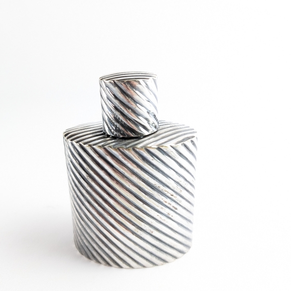 Antique Henry Wilkinson Co Silver Plate Flask Perfume Bottle - Picture 7 of 7